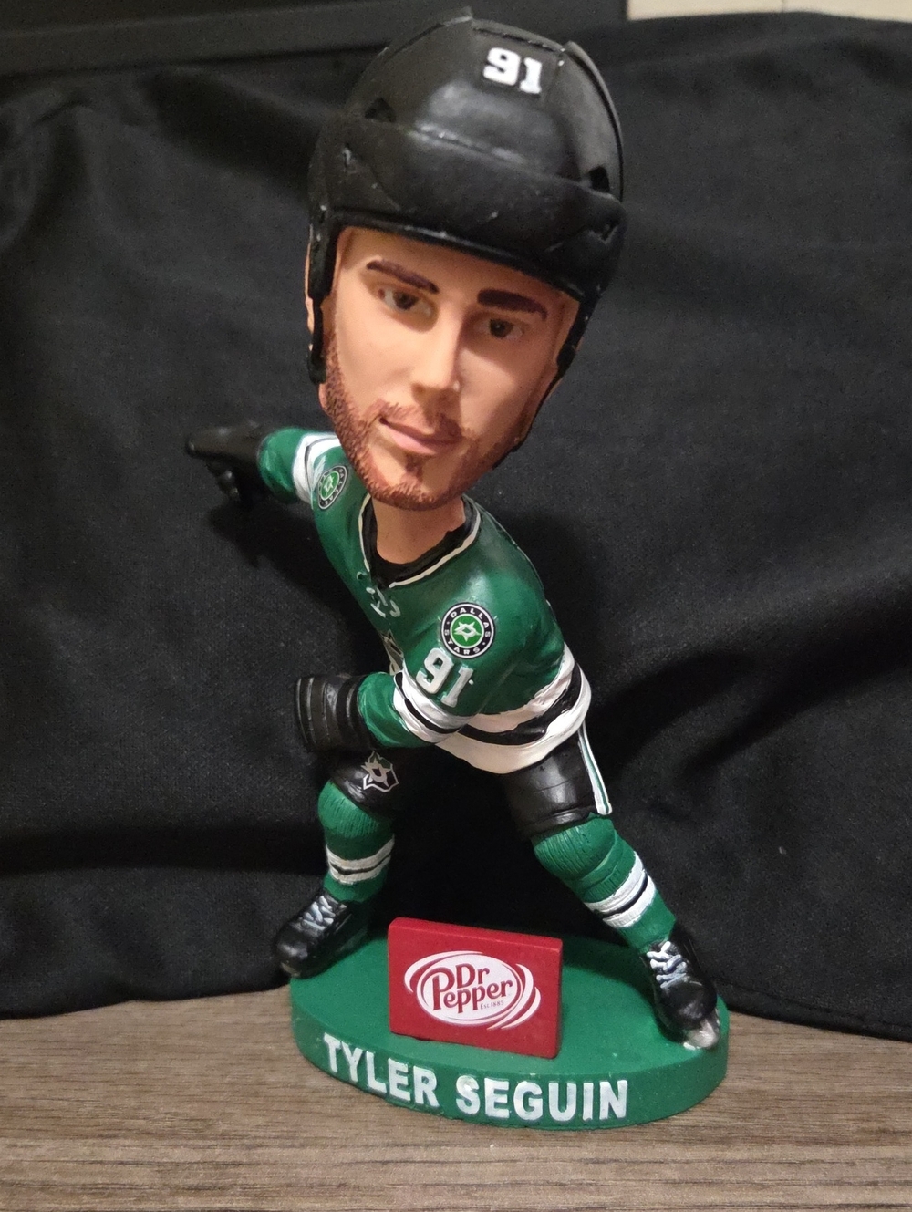 Tyler Seguin Green Hockey Bobblehead with Dr Pepper Logo; Stick Missing